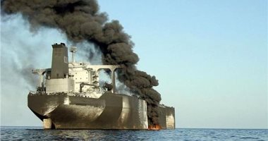 الحوثيون: نفذنا عمليتين عسكريتين استهدفتا سفينة وحاملة طائرات أمريكية 
