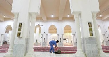 امتلاء مسجد نمرة ومحيطه بالحجاج استعدادا لسماع خطبة عرفة