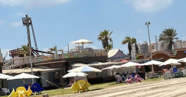 حفلات سمسمية.. 110 كافتيريات على شاطئ بورسعيد لخدمة الزوار
