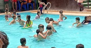 إقبال كبير على حمام السباحة بمركز شباب كفر غنام فى إجازة عيد الأضحى المبارك  