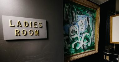 عرض لوحات بيكاسو فى حمام سيدات بأستراليا تحايلا على حكم محكمة