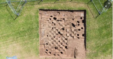 اكتشاف قطع أثرية من العصر البرونزي بملعب كارديف الرياضي بإنجلترا