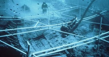 دراسة جديدة تكشف عن تاريخ جديد لحطام سفينة كيرينيا اليونانية
