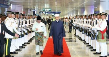 مراسم استقبال رسمية لشيخ الأزهر الشريف بمطار كوالالمبور بماليزيا