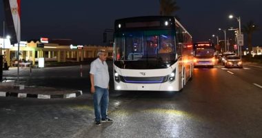 محافظ جنوب سيناء يتابع تشغيل حافلات كهربائية صديقة للبيئة بمدينة شرم الشيخ