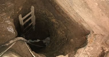 التحقيق مع 3 أشخاص دفنوا آخر انهارت عليه حفرة أثناء تنقيبهم عن آثار بالإسكندرية
