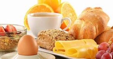 وجبة الإفطار مهمة لصحتك.. احرص على تناول منتجات الألبان وتجنب الأطعمة السكرية
