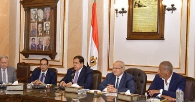رئيس جامعة القاهرة  يستعرض تطورات المرحلة الأولى لمستشفى المعهد القومي للأورام 
