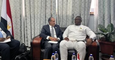 بدر عبد العاطى يلتقى وزير خارجية سيراليون تيموثى موسى كابا