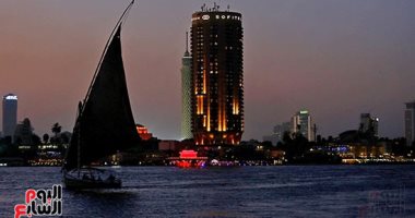 ليل نهر النيل الساحر يروى حكايات المحروسة