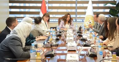 وزيرة التنمية المحلية تبحث مع منسق الأمم المتحدة مجالات التعاون فى مصر
