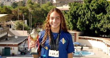 ملك توفيق أصغر لاعبة تمثل مصر في ألعاب الماء بأولمبياد باريس