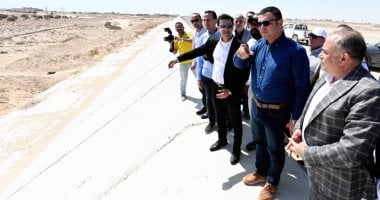 وزير الإسكان يتابع الاستعدادات بمدينة رأس الحكمة لبدء تنفيذ مختلف المشروعات التنموية