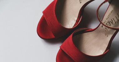 اليوم العالمى للحذاء الأحمر.. 4 صفات يتمتع بها محبو الأحذية الحمراء