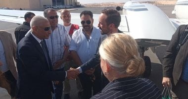 السفيرة الأمريكية تزور ميناء العريش البحرى ومخازن الهلال الأحمر اللوجستية
