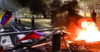 ارتفاع قتلى الاحتجاجات العنيفة فى فنزويلا إلى 20 شخصا.. فيديو