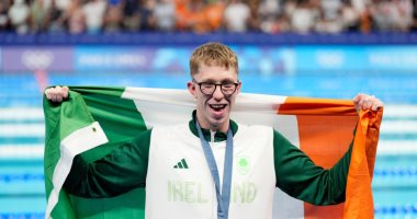 كيف تحول طفل "ممثل" إلى أول بطل أيرلندى فى السباحة بأولمبياد باريس؟