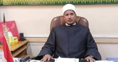 رئيس منطقة كفر الشيخ الأزهرية يهنئ الطلاب الأوائل بالشهادة الثانوية