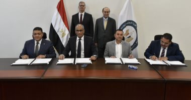 بدوى ومميش يشهدان توقيع اتفاقية المساهمين لتأسيس شركة الأسكندرية لسلاسل الإمداد