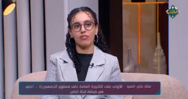 الأولى على الشعبة الأدبية: "مكنتش بذاكر بشكل مختلف".. فيديو