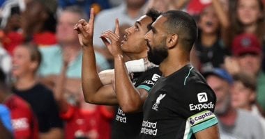 محمد صلاح يقود هجوم ليفربول أمام إشبيلية فى ودية آنفيلد