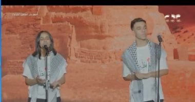 "يا زهرة المدائن يا قدس" أغنية لفلسطين من قلب مهرجان العلمين.. فيديو