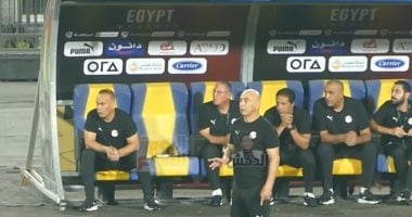 الثلاثى حسام حسن المدير الفنى لمنتخب مصر و إبراهيم حسن مدير المنتخب