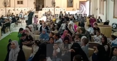 توزيع هدايا عينية ومالية وتكريم 100 من حفظة القرآن الكريم بالدقهلية.. صور