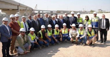 كامل الوزير يتفقد عددا من مشروعات الطرق والكبارى تنفيذ شركات مصرية بالعراق