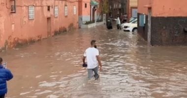 بعد عام على فاجعة زلزال المغرب.. السيول المدمرة تجتاح الشوارع.. 11قتيلا و9 مفقودين.. انهيار 40 منزلا وتعليق الدراسة.. ومحاولات للعثور على المفقودين وإعادة تشغيل شبكات المياه والكهرباء بالمناطق المتضررة.. فيديو