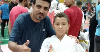 رغم إعاقته وصغر سنه يحصد 4 بطولات.. والدة محمد: الإرادة وحفظ القرآن سبب تفوقه