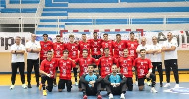 منتخب ناشئى كرة اليد 2006 يهزم الجزائر 42 - 22 فى بطولة أفريقيا