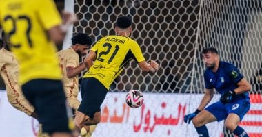 الاتحاد يتخطى العين بثلاثية ويتأهل لدور الـ16 بكأس خادم الحرمين.. فيديو