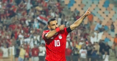 محمد صلاح على رأس غيابات الفراعنة أمام موريتانيا الليلة