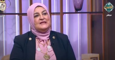 أستاذة علم نفس تكشف الطريق المثالية لإبعاد الأبناء عن أصدقاء السوء.. فيديو