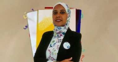 معلمة بالقليوبية تفوز بالمركز الثانى فى مسابقة "تحدى القراءة العربى".. صور