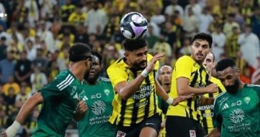 الاتحاد ضد الأهلي.. العميد يتقدم 1-0 في الشوط الأول بديربى جدة