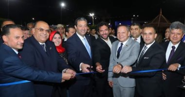 محافظ دمياط يفتتح المعرض العقارى "دى بلاس" بالحديقة المركزية