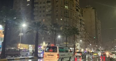 بدء موسم النوات بالإسكندرية.. أجواء نوة الصليبية تسيطر على المحافظة.. انخفاض فى درجات الحرارة و توقعات بهطول أمطار على فترات متقطعة.. الصرف الصحى ترفع الطوارئ وتنشر سيارات لشفط تراكمات المياه.. فيديو وصور