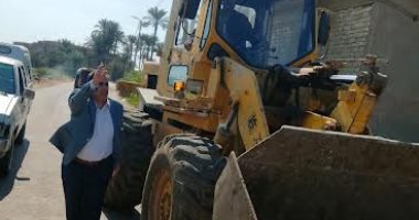 إزالة 7 حالات تعدٍ بالبناء على الأراضى الزراعية بسنورس