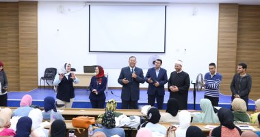 ندوة تثقيفية حول "التغيرات المناخية" فى جامعة المنصورة الجديدة