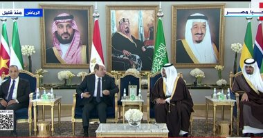 الرئيس السيسى يصل الرياض للمشاركة فى القمة العربية الإسلامية غير العادية