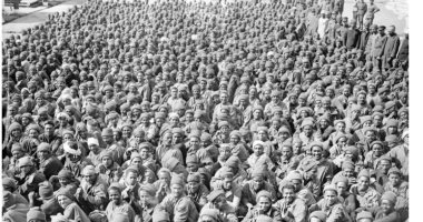 معارك لا ناقة لنا فيها ولا جمل.. خسائر العرب في الحرب العالمية الأولى.. نصف مليون فلاح وعامل يشاركون في "الفيلق المصري" لصالح الإنجليز.. ومعاناة فلسطين تشتد.. ووعد بلفور جريمة بريطانية متكاملة الأطراف