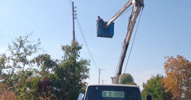 مدينة الزينية تنجح فى رفع 112 طن تراكمات ومخلفات فى حملات تجميل بـ3 قرى.. صور