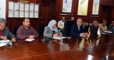 محافظ الأقصر يتابع تنفيذ خطة الهيئة القومية لمياه الشرب والصرف الصحى