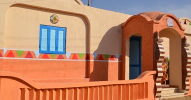 تركيب أسقف وأبواب وشبابيك لمنازل بالفيوم ضمن حملة "ستر ودفا واطعام" 