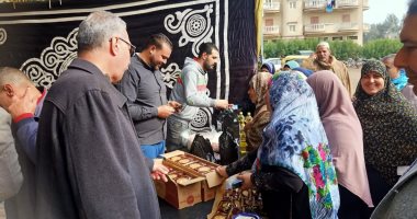 محافظ كفر الشيخ: قوافل مبادرة بداية تقدم الخدمات للأهالى فى مكان إقامتهم