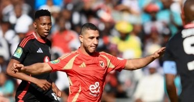 الحلم نيوز : 
                                            كولر يعيد ربيعة لدفاع الأهلى فى القمة أمام الزمالك
                                        