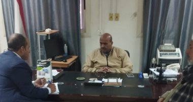 رئيس مدينة الزينية يناقش مشروع تعزيز أدوار المنظمات غير الحكومية بالتنمية المستدامة.. صور