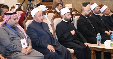 بحضور وزير الأوقاف.. 10 متسابقين يتنافسون على جوائز الفرع الرابع بالمسابقة العالمية للقرآن